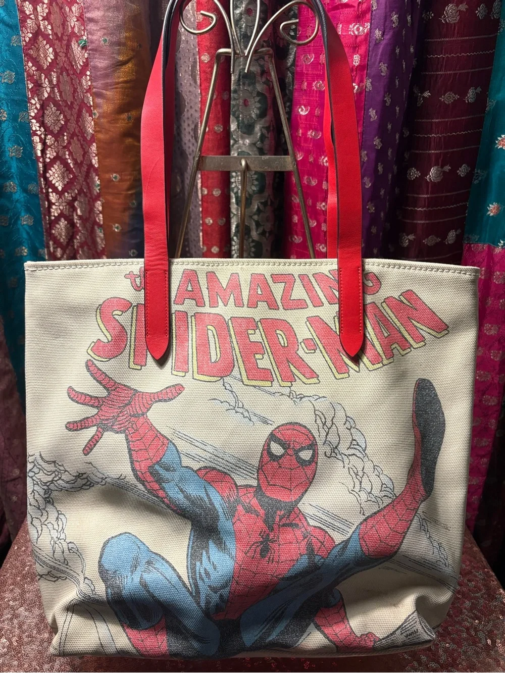 COACH x MARVEL limited edition SPIDERMAN handle tote! - Picture 4 of 7
